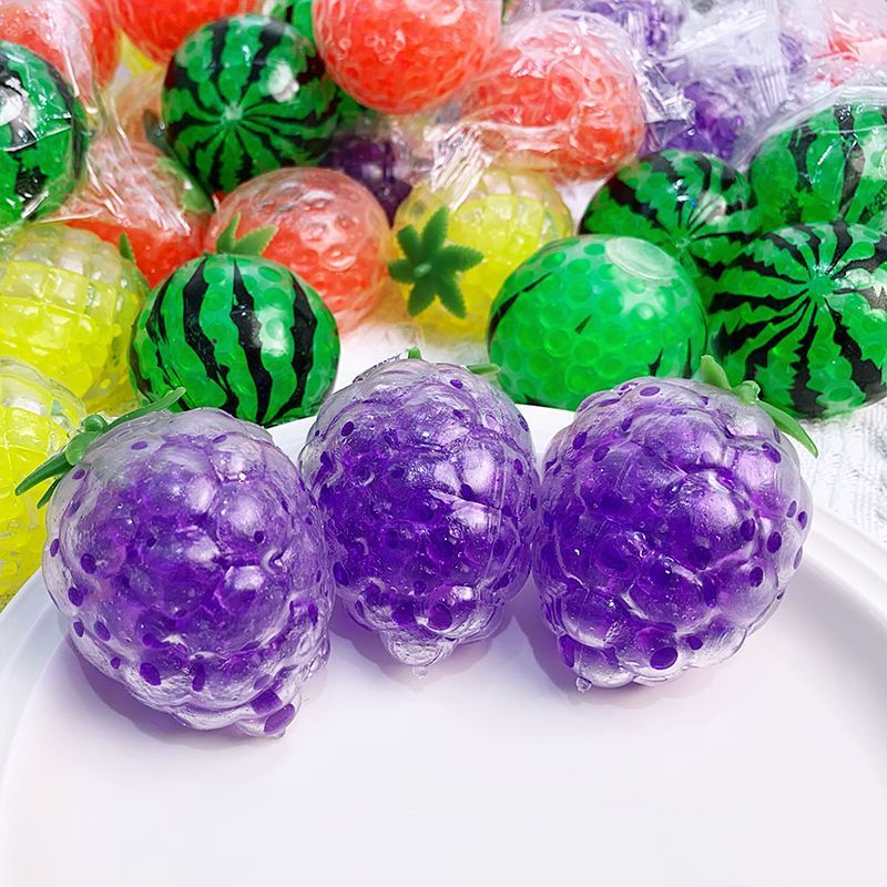 Fruitvormig knijpbal-speeltje  - Electronics Gadgets For Kids recensie en prijs