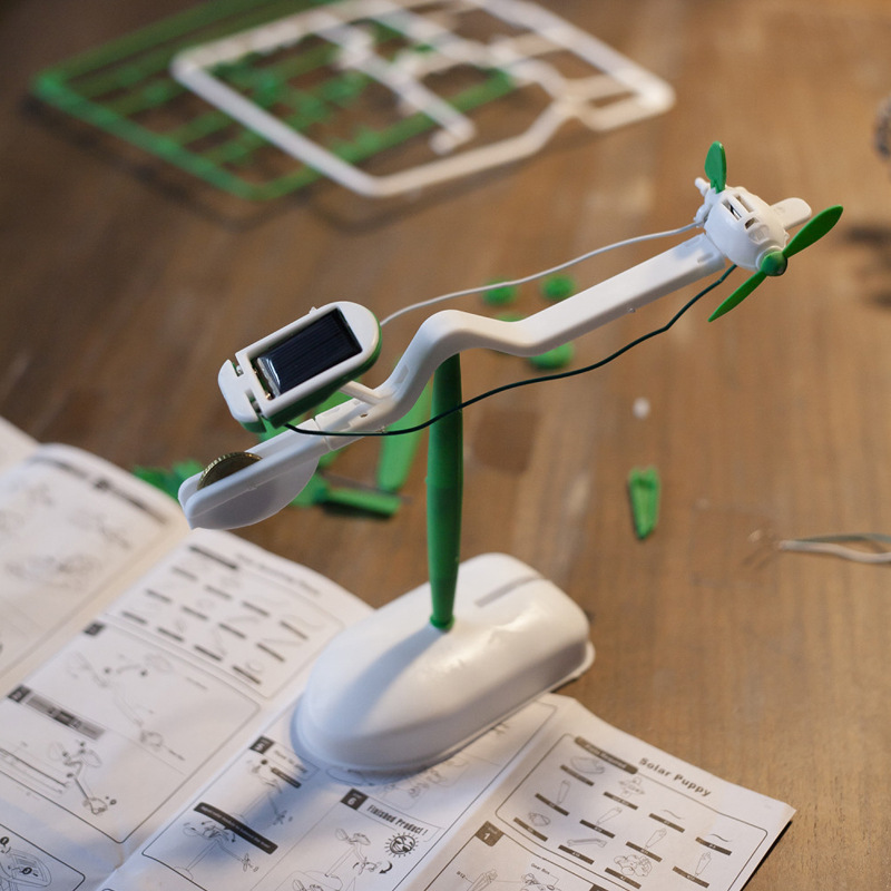 6-in-1 zonne-energie robotkit  - Electronics Gadgets For Kids recensie en prijs